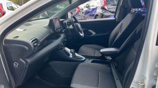 Toyota Yaris 1.5 Hybrid Design 5dr CVT Hybrid Hatchback